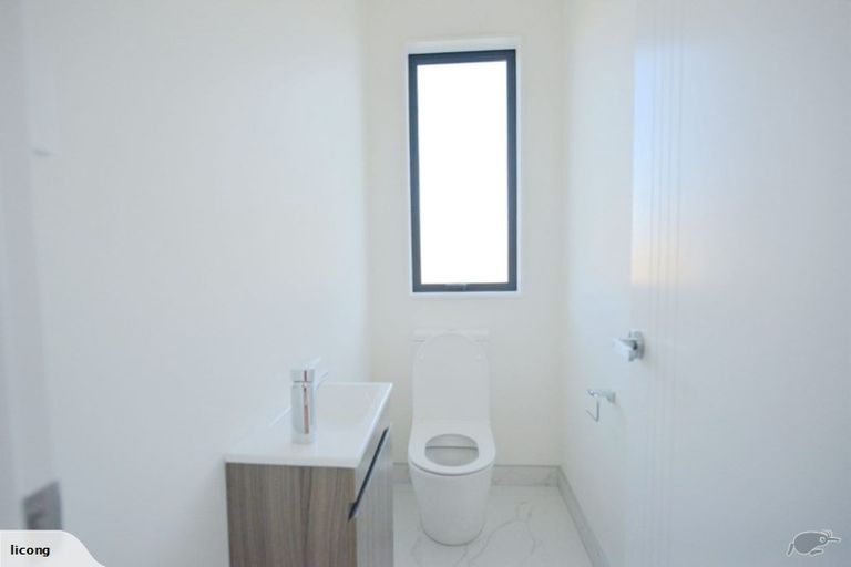 Photo of property in 11 Verdot Close, Kumeu, 0810