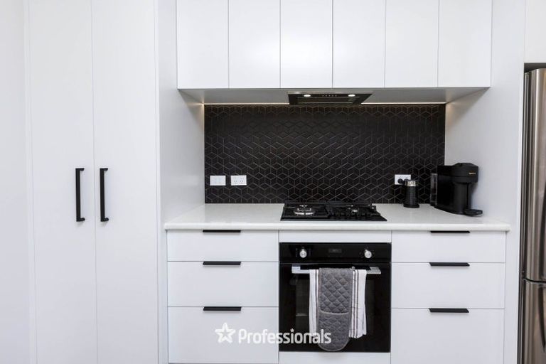 Photo of property in 62 Hillside Drive, Maoribank, Upper Hutt, 5018