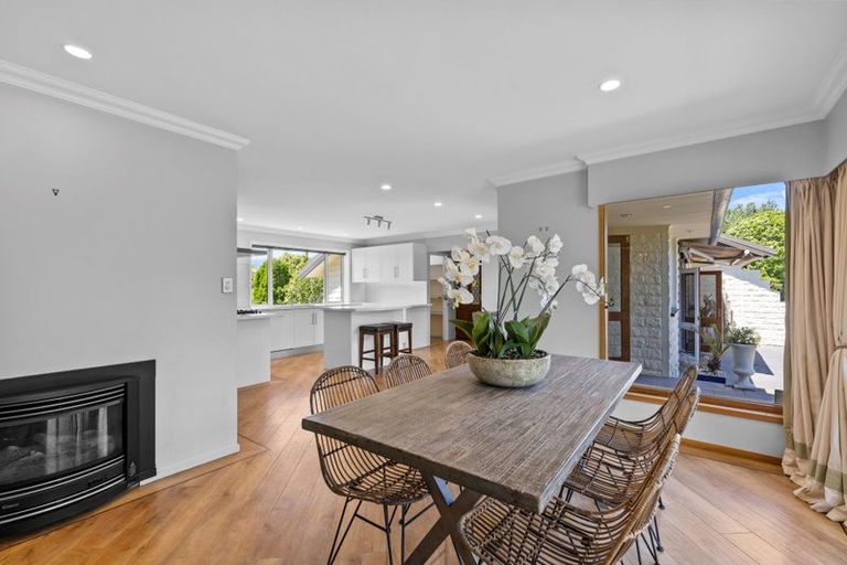 Photo of property in 586 Yaldhurst Road, Yaldhurst, Christchurch, 7676