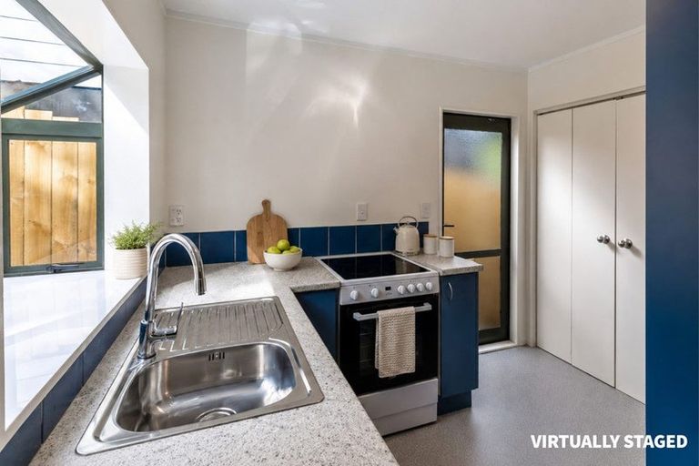 Photo of property in 15a Kellett Road, Ranui, Auckland, 0612