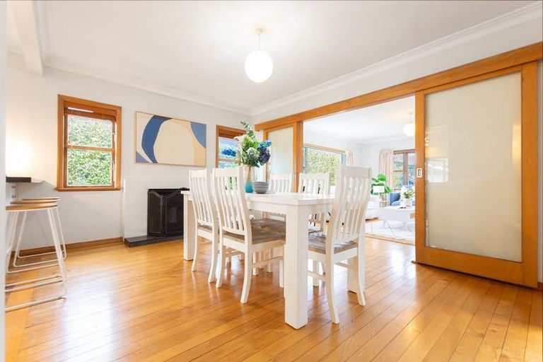 Photo of property in 107 Alexander Road, Raumati Beach, Paraparaumu, 5032
