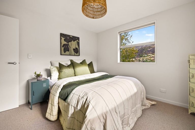 Photo of property in 13 Haines Way, Arthurs Point, Queenstown, 9371