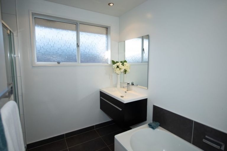 Photo of property in 21 Glenside Avenue, Ilam, Christchurch, 8041