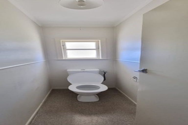 Photo of property in 14 Valentine Street, Papakura, 2110