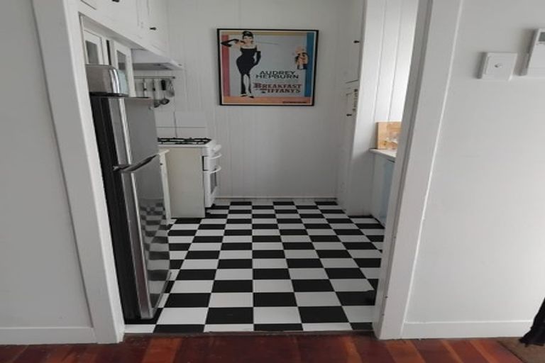 Photo of property in 1/2 Railway Street, Newmarket, Auckland, 1023
