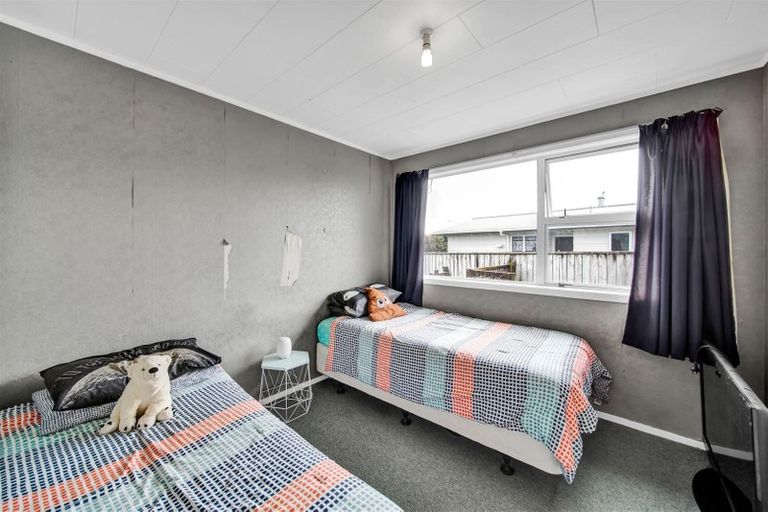 Photo of property in 3 Trimble Place, Bell Block, New Plymouth, 4312