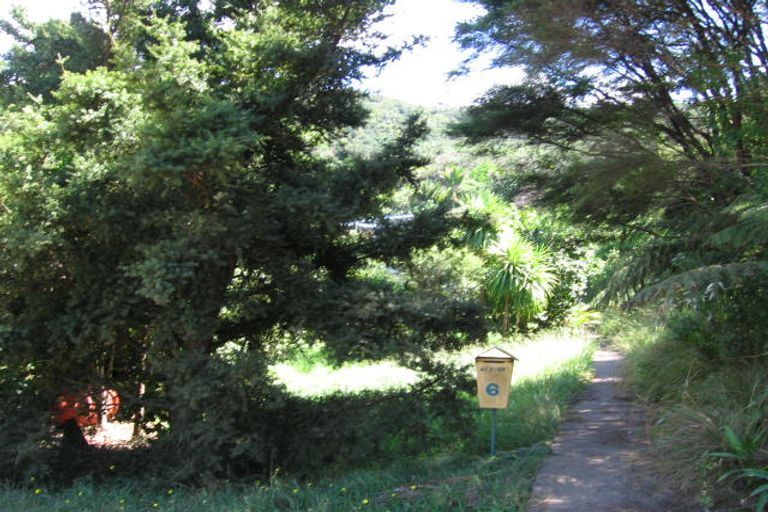 Photo of property in 6 Wairua Road, Omiha, Waiheke Island, 1081