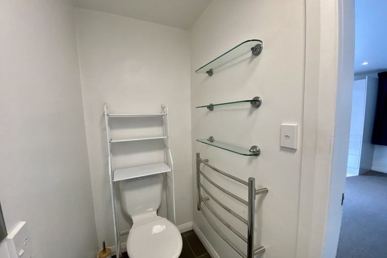 Photo of property in 361 The Terrace, Te Aro, Wellington, 6011