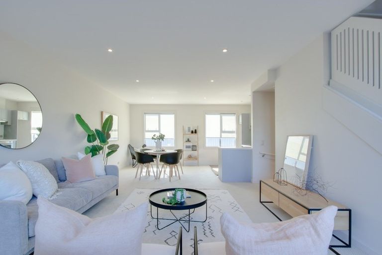 Photo of property in The Terraces, 29/9 Humber Street, Pandora, Napier, 4110