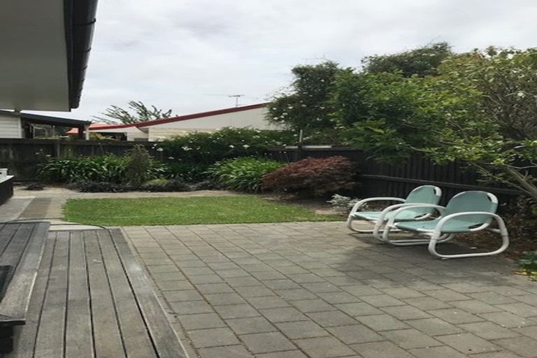 Photo of property in 1/14 Glamis Place, Cashmere, Christchurch, 8022