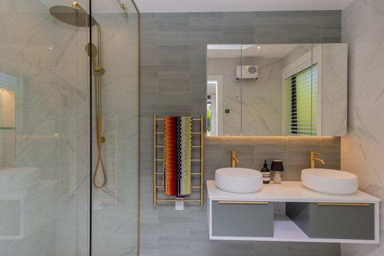 Photo of property in 2 Jenkins Place, Arrowtown, 9302