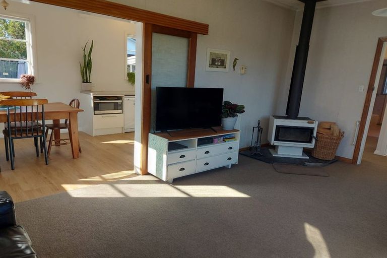 Photo of property in 5 Hood Avenue, Heretaunga, Upper Hutt, 5018