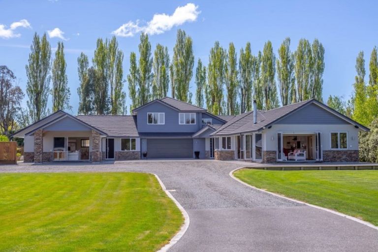 Photo of property in 81 Reading Street, Greytown, 5712