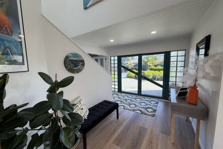 Photo of property in 20 Sunrise Avenue, Mount Maunganui, 3116