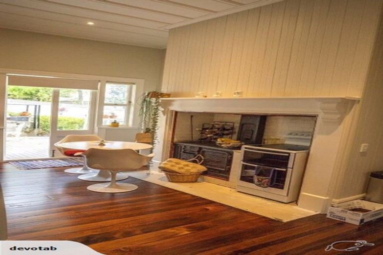 Photo of property in 9 Tudor Street, Devonport, Auckland, 0624