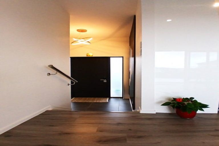 Photo of property in 50 Cloonlyon Drive, Flat Bush, Auckland, 2019