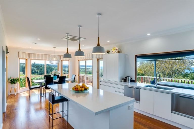 Photo of property in 787 Main North Road, Bay View, Napier, 4182