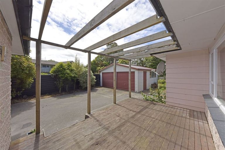 Photo of property in 22 Greenhurst Street, Sockburn, Christchurch, 8042
