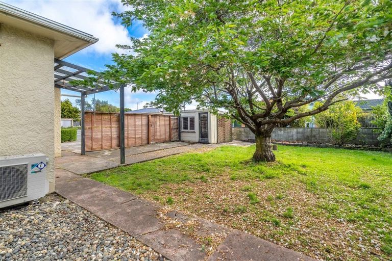 Photo of property in 2 Exmouth Street, Waverley, Invercargill, 9810