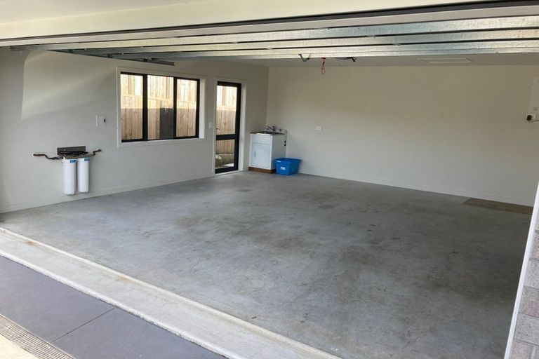 Photo of property in 36 Puhirake Crescent, Pyes Pa, Tauranga, 3112