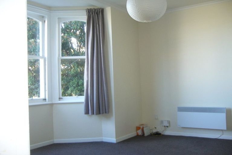 Photo of property in 26 Macdonald Crescent, Te Aro, Wellington, 6011