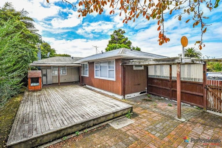 Photo of property in 209 Bairds Road, Otara, Auckland, 2023