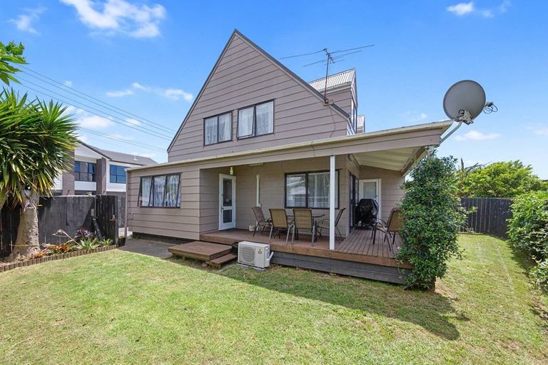 Photo of property in 43a Overton Road, Papatoetoe, Auckland, 2025