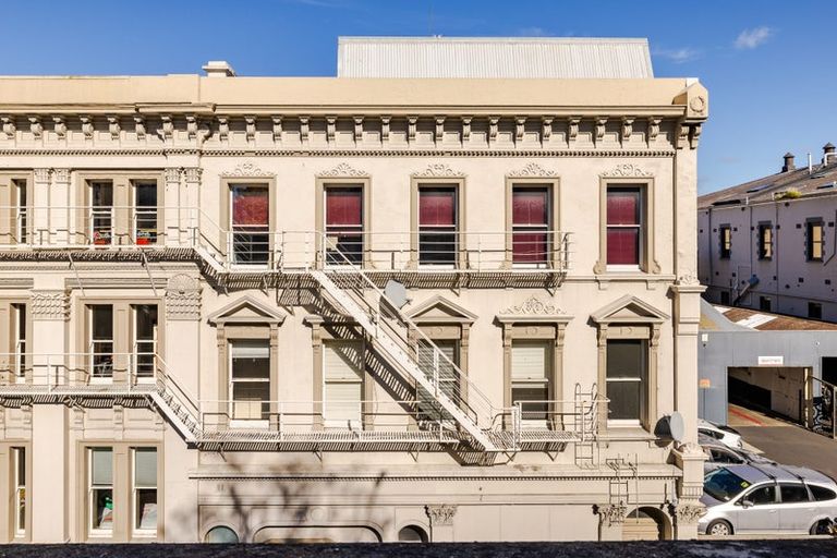Photo of property in 11/33 Dowling Street, Dunedin Central, Dunedin, 9016