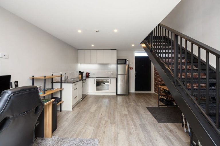 Photo of property in 104/1 Village Quarter Lane, Frankton, Hamilton, 3204