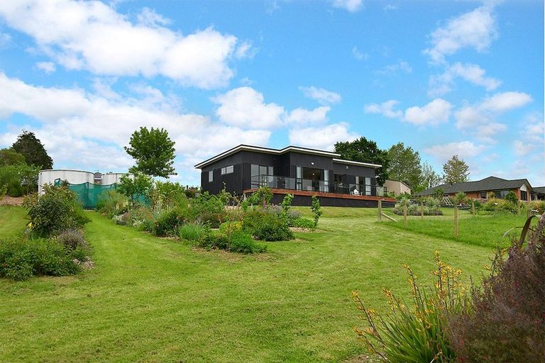 Photo of property in 655 Kaipara Coast Highway, Kaukapakapa, 0871