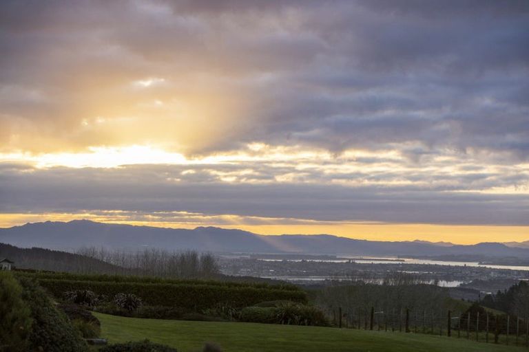 Photo of property in 11 Chestnut Lane, Papamoa, Te Puke, 3187