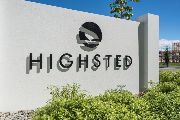 Photo of property in 8 Broadstairs Avenue, Casebrook, Christchurch, 8051