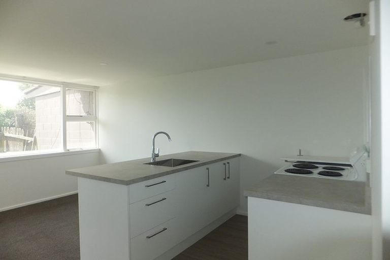 Photo of property in 37 Hillier Place, Spreydon, Christchurch, 8024