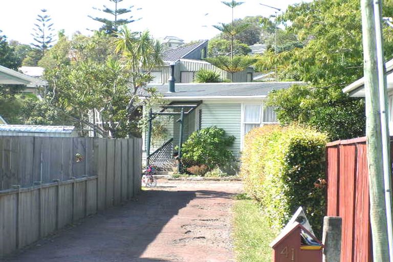 Photo of property in 1/41 Seine Road, Forrest Hill, Auckland, 0620