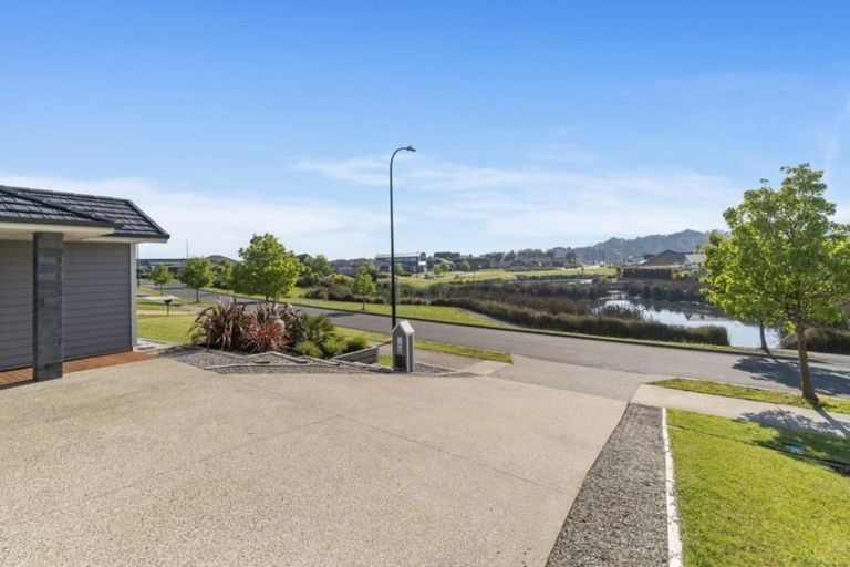 Photo of property in 16 The Landing, Riverhead, 0820