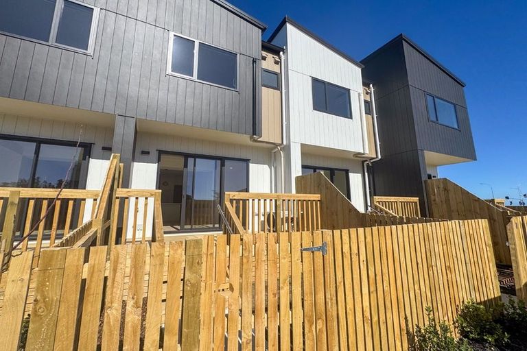 Photo of property in 340c Ormiston Road, Flat Bush, Auckland, 2019