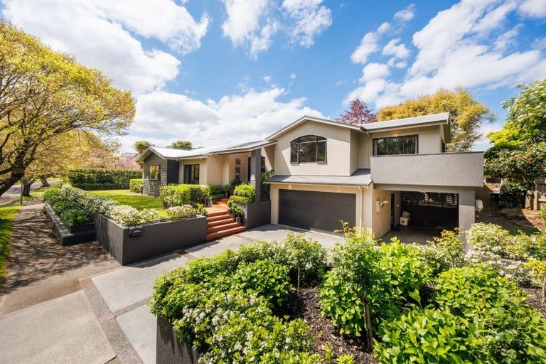 Photo of property in 9 Awatea Terrace, Hokowhitu, Palmerston North, 4410