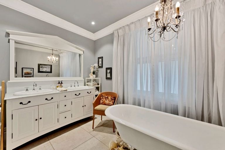 Photo of property in 47 Ayers Street, Rangiora, 7400