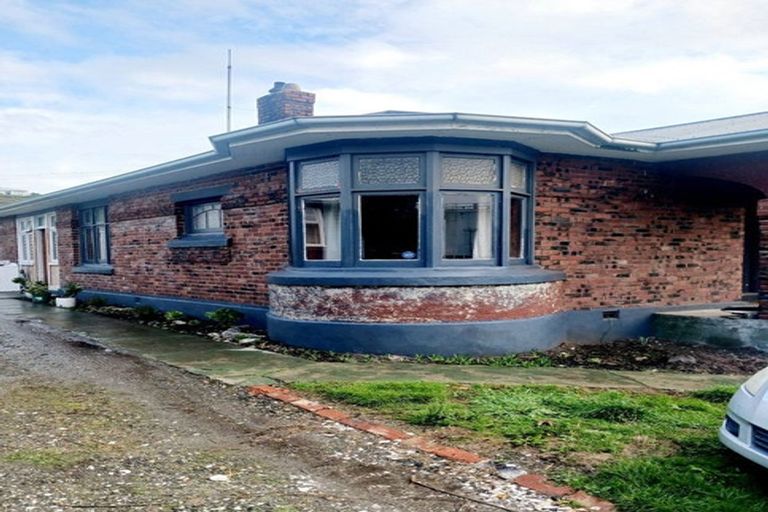 Photo of property in 32 Ocean Beach Road, Bluff, 9814