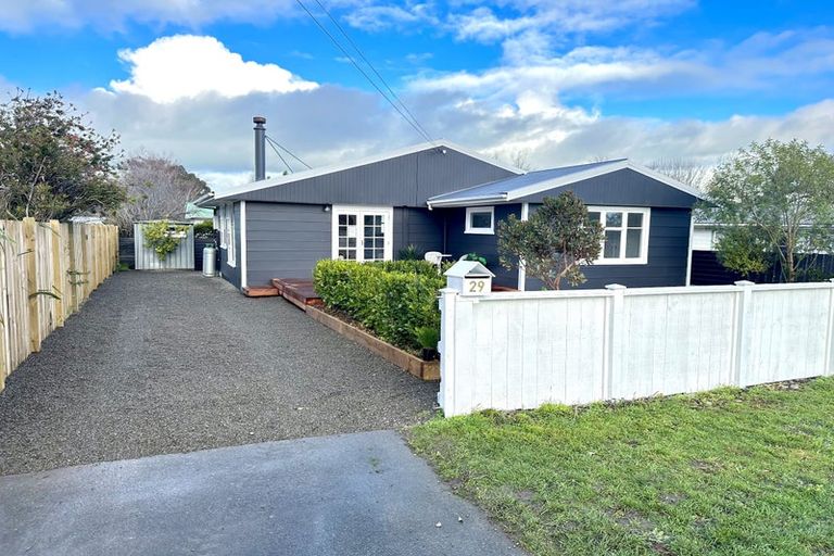 Photo of property in 29 Wallace Street, Featherston, 5710