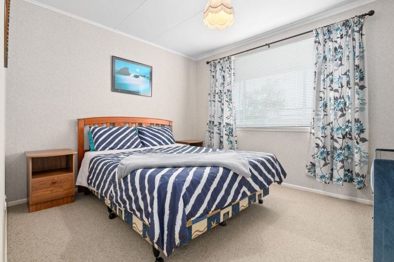 Photo of property in 44 Macdonald Road, Glenview, Hamilton, 3206