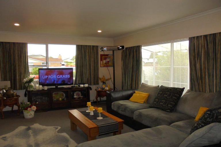 Photo of property in 1/31 Guinness Crescent, Ilam, Christchurch, 8041