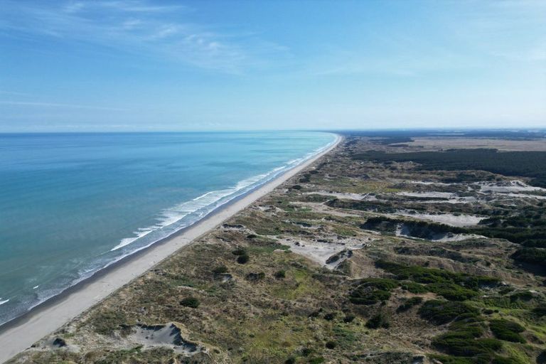 Photo of property in 36b Palmer Road, Foxton Beach, Foxton, 4891