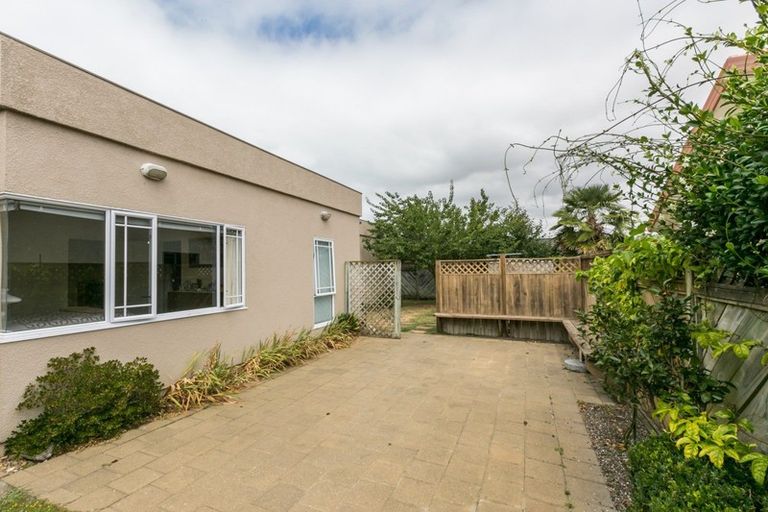 Photo of property in 525a Main North Road, Bay View, Napier, 4104