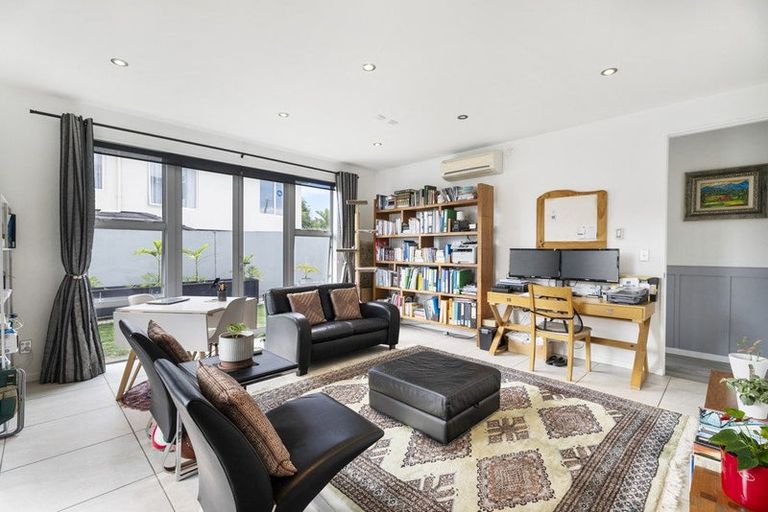 Photo of property in 219 East Coast Road, Campbells Bay, Auckland, 0620