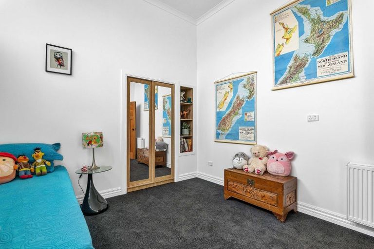 Photo of property in 105 High Street South, Eltham, 4322