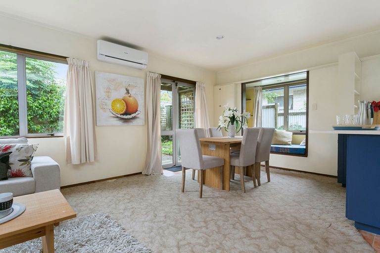 Photo of property in 50a Williams Street, Cambridge, 3434