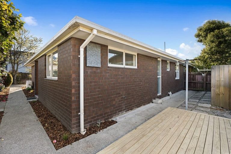 Photo of property in 3/8 Peverel Street, Riccarton, Christchurch, 8011