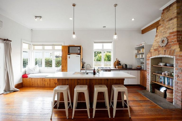 Photo of property in 74 Thornton Road, Cambridge, 3434