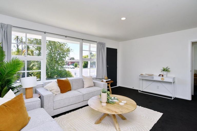 Photo of property in 2/12 Dellow Place, Spreydon, Christchurch, 8024